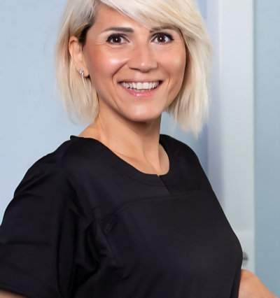 Dr Nicoleta Petre